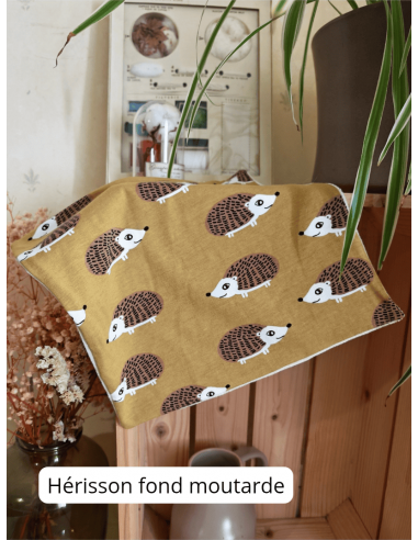Serviette de table absorbante pour enfant