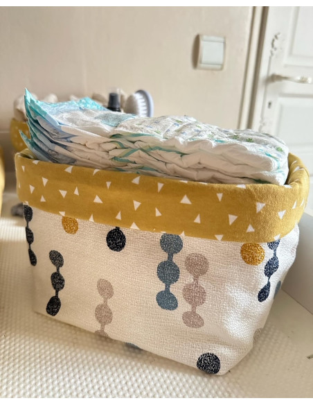 Panier L contenant des couches jetables Panier L contenant des couches jetables