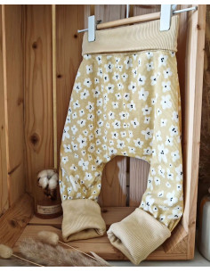 Pantalon évolutif bio - Fleur fond jaune pâle côtelé 2